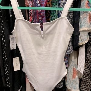 Aritzia Babaton XXS white Bodysuit NWT